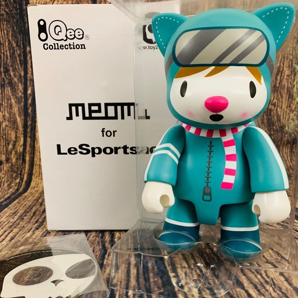 LeSportSac Toy2R  8” Qee Collection Meomi NWT